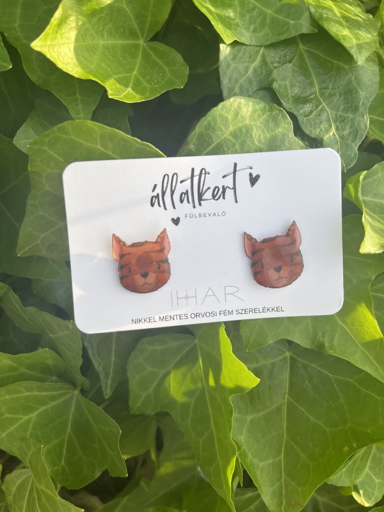 Kiscicám fülbevaló